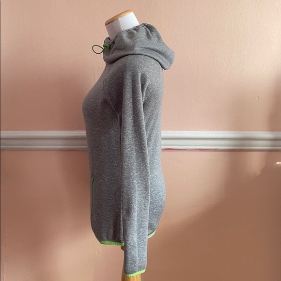 Athletic sweater - Picture 2 of 5